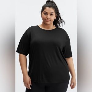 Fabletics Blake Tee in Black Size 4X NWT